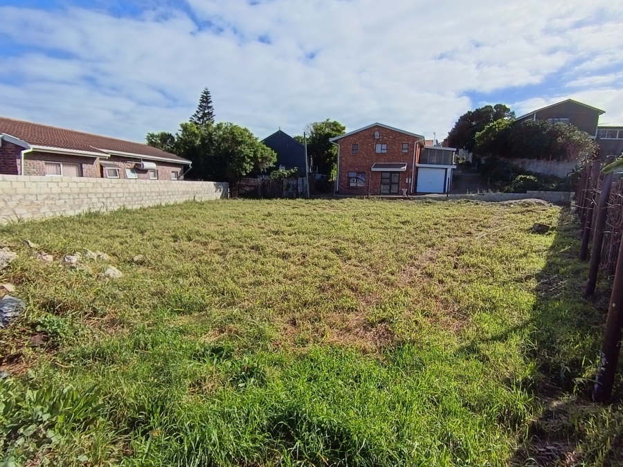 0 Bedroom Property for Sale in Aston Bay Eastern Cape
